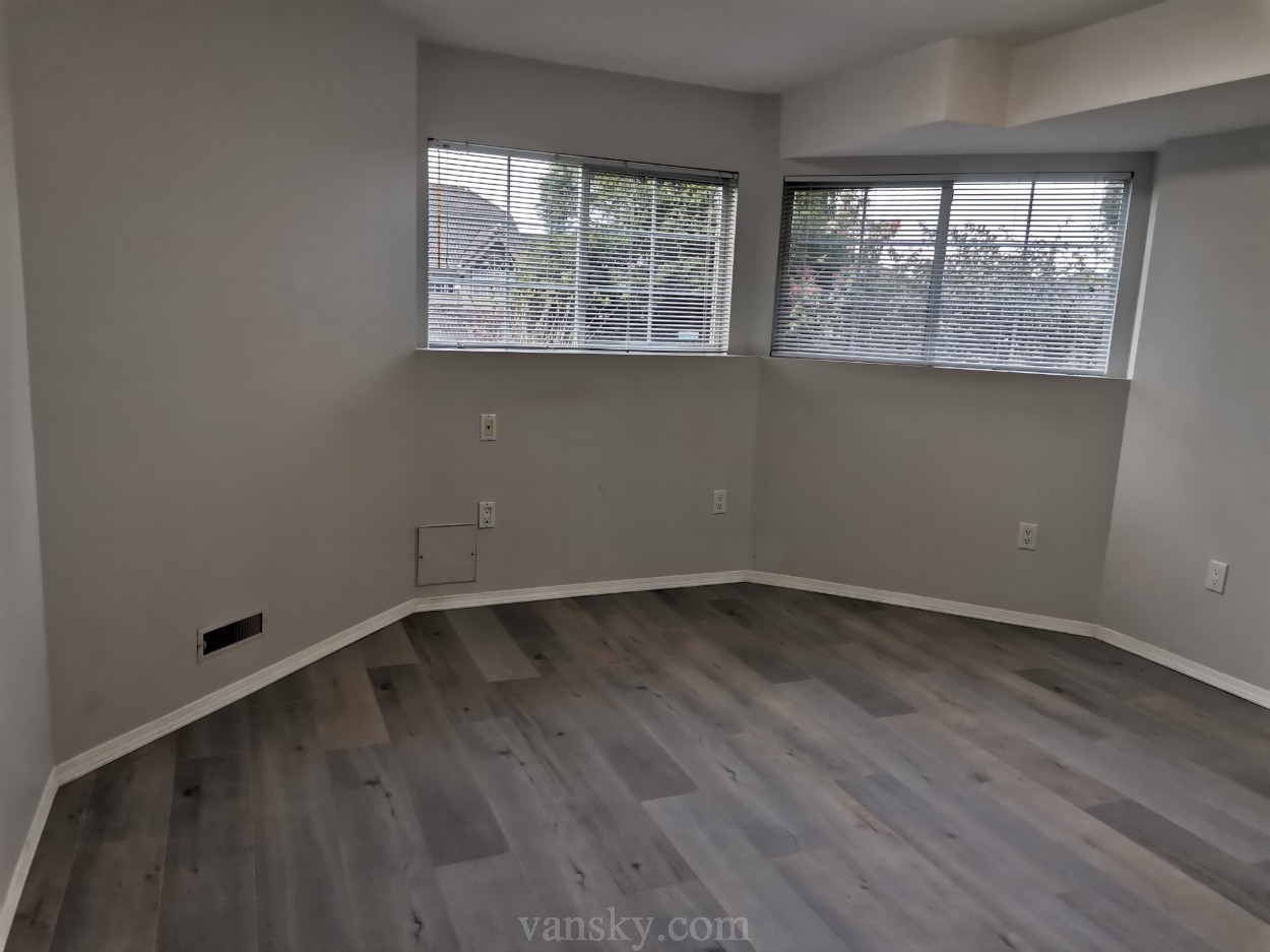 220427115230_bedroom 2-day-1.jpg